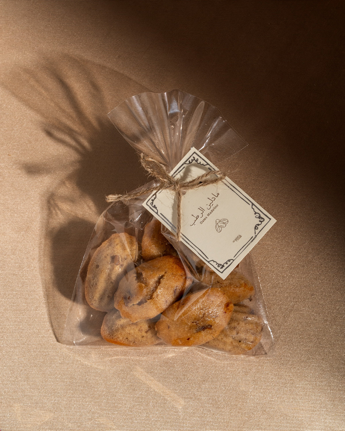 DATES MADELEINE